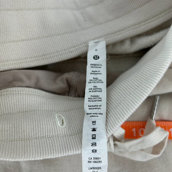 Lululemon Scuba High-Rise Cropped Joggers size o Cream color - Picture 5 of 8